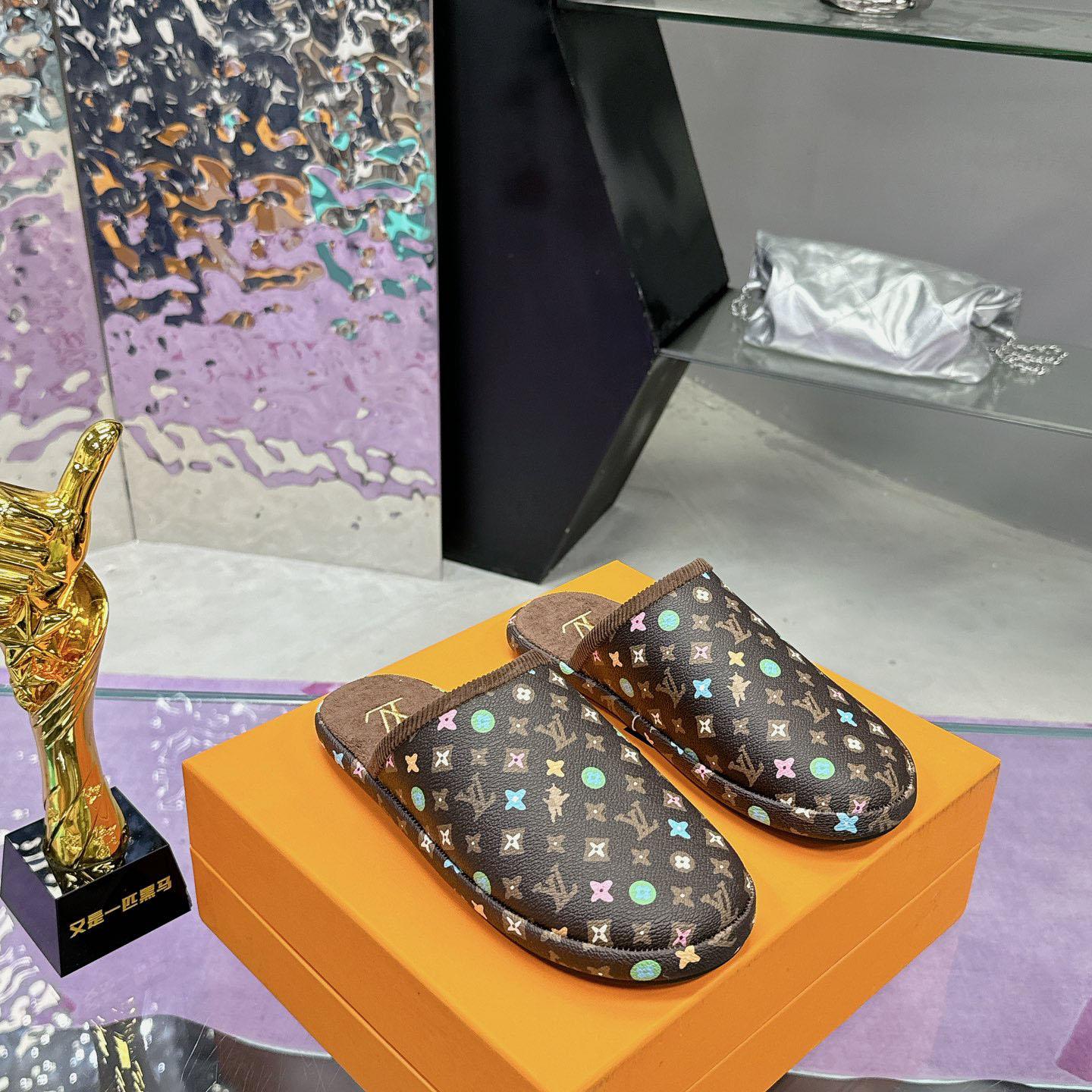 Louis Vuitton LV Palace Slipper    1ACWGF - DesignerGu