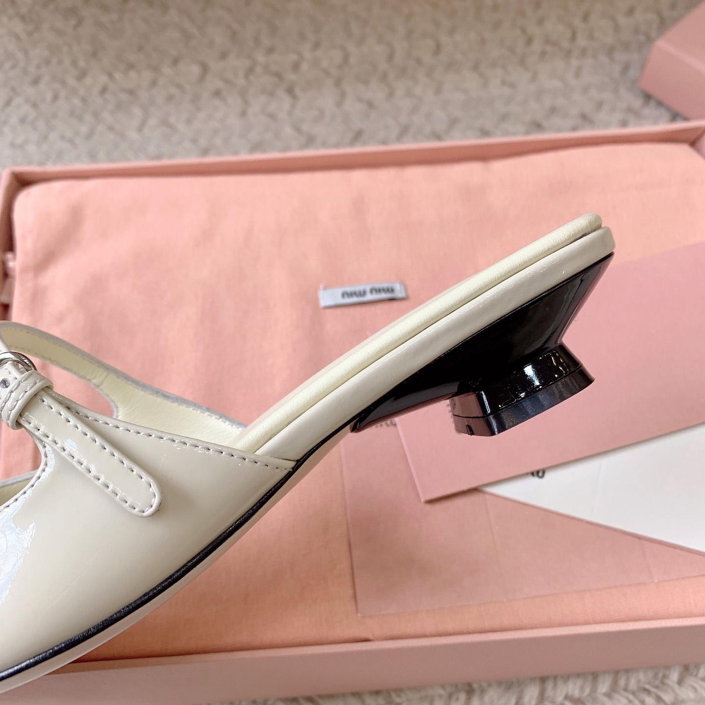 Miu Miu Two-tone Patent Leather Mules - DesignerGu