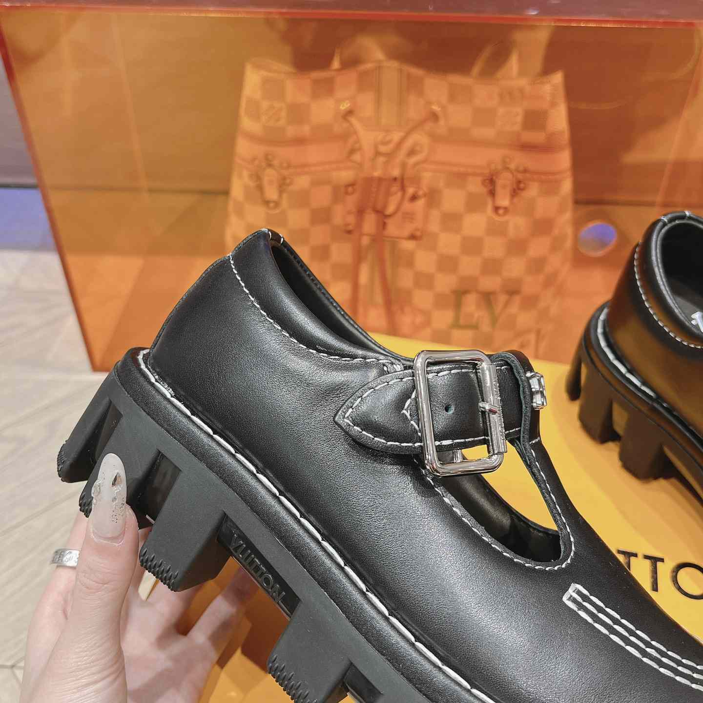 Louis Vuitton LV Checker Mary Jane   1ACNB6 - DesignerGu