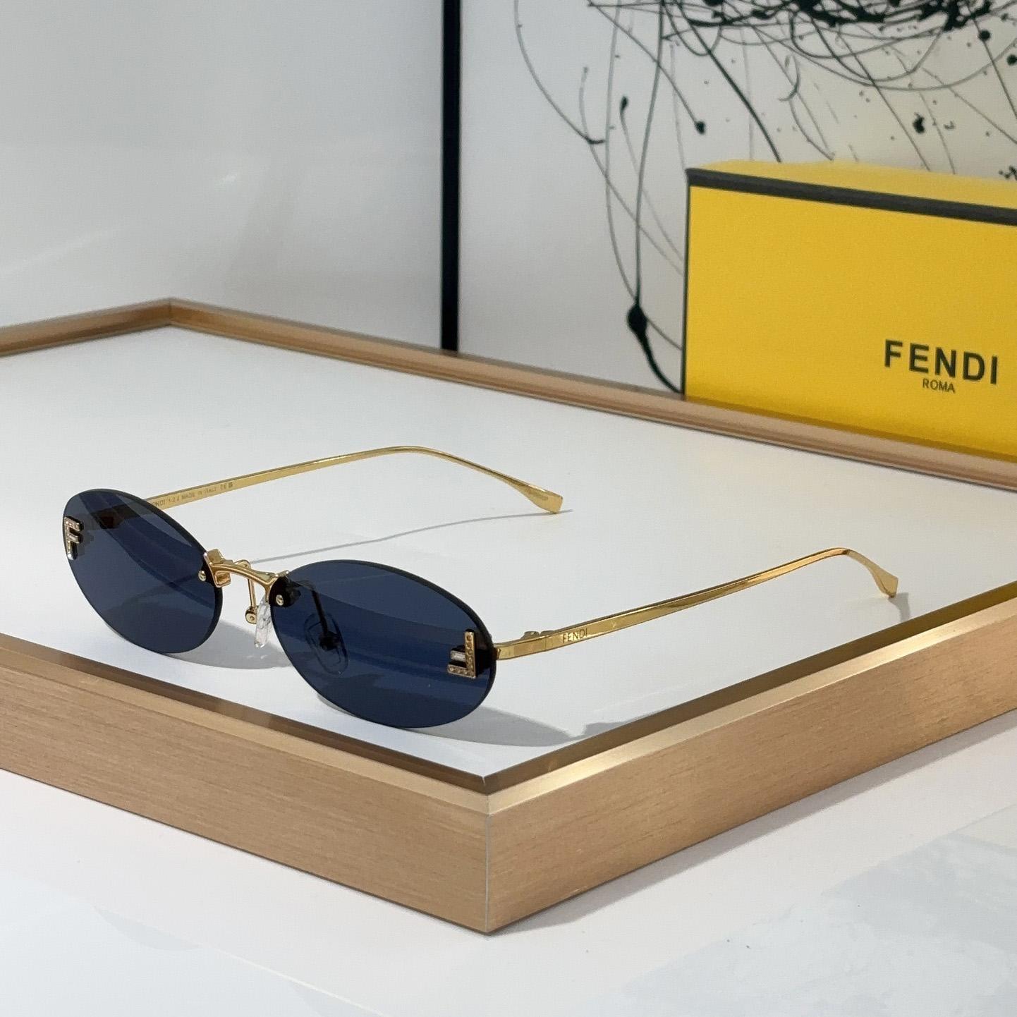 Fendi FE4075US Sunglasses - DesignerGu