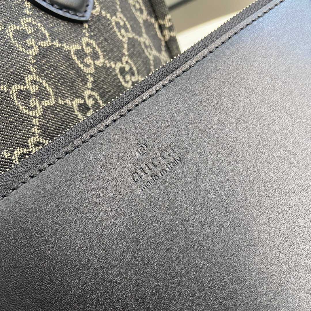 Gucci Ophidia GG Medium Tote Bag - DesignerGu