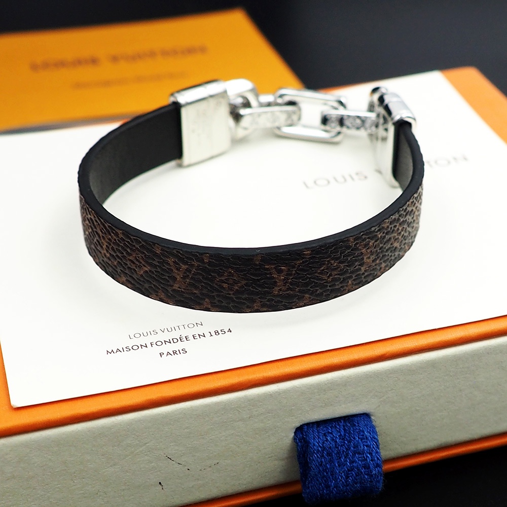 Louis Vuitton LV Links Bracelet   M8405 - DesignerGu