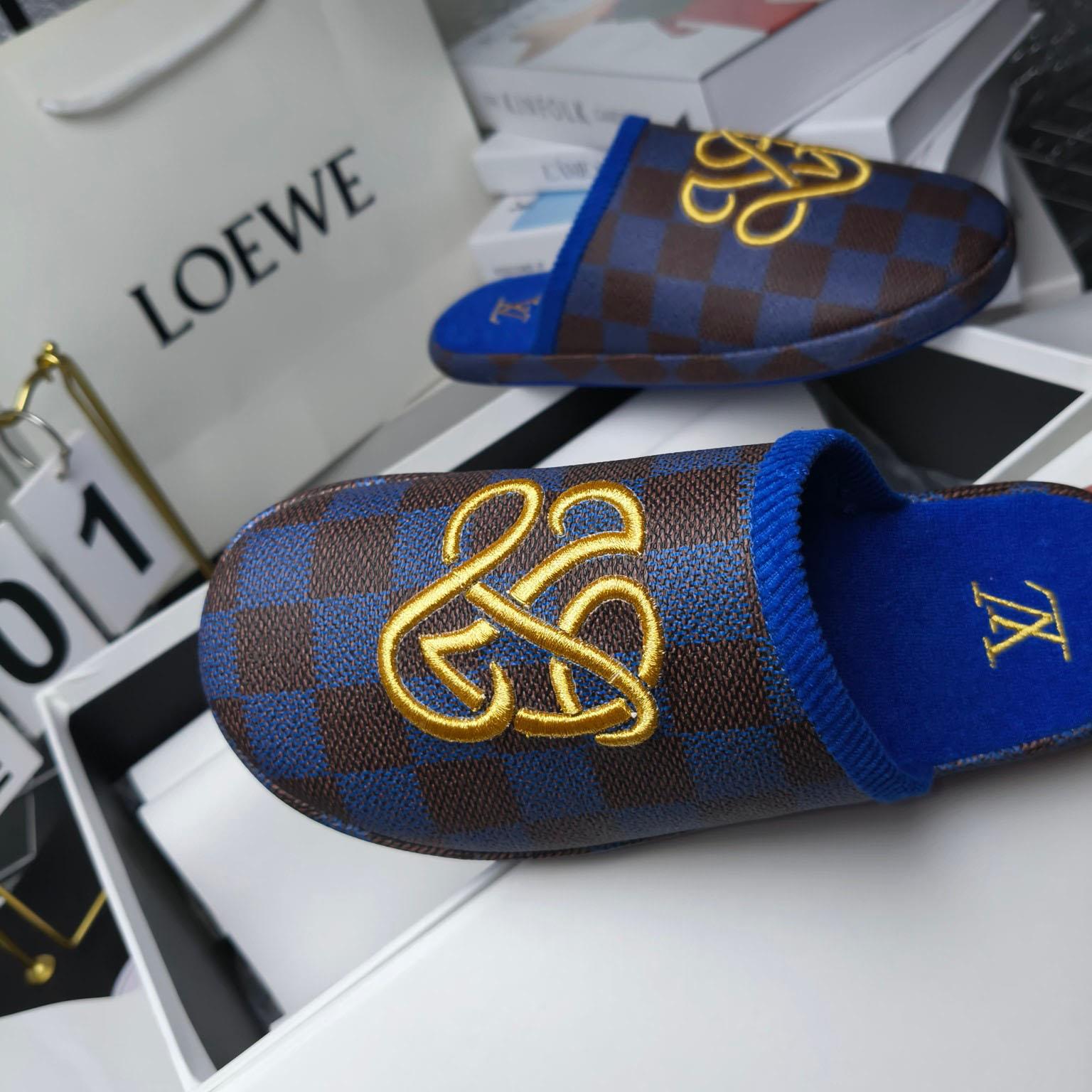 Louis Vuitton LV Palace Slipper   1ACN75 - DesignerGu