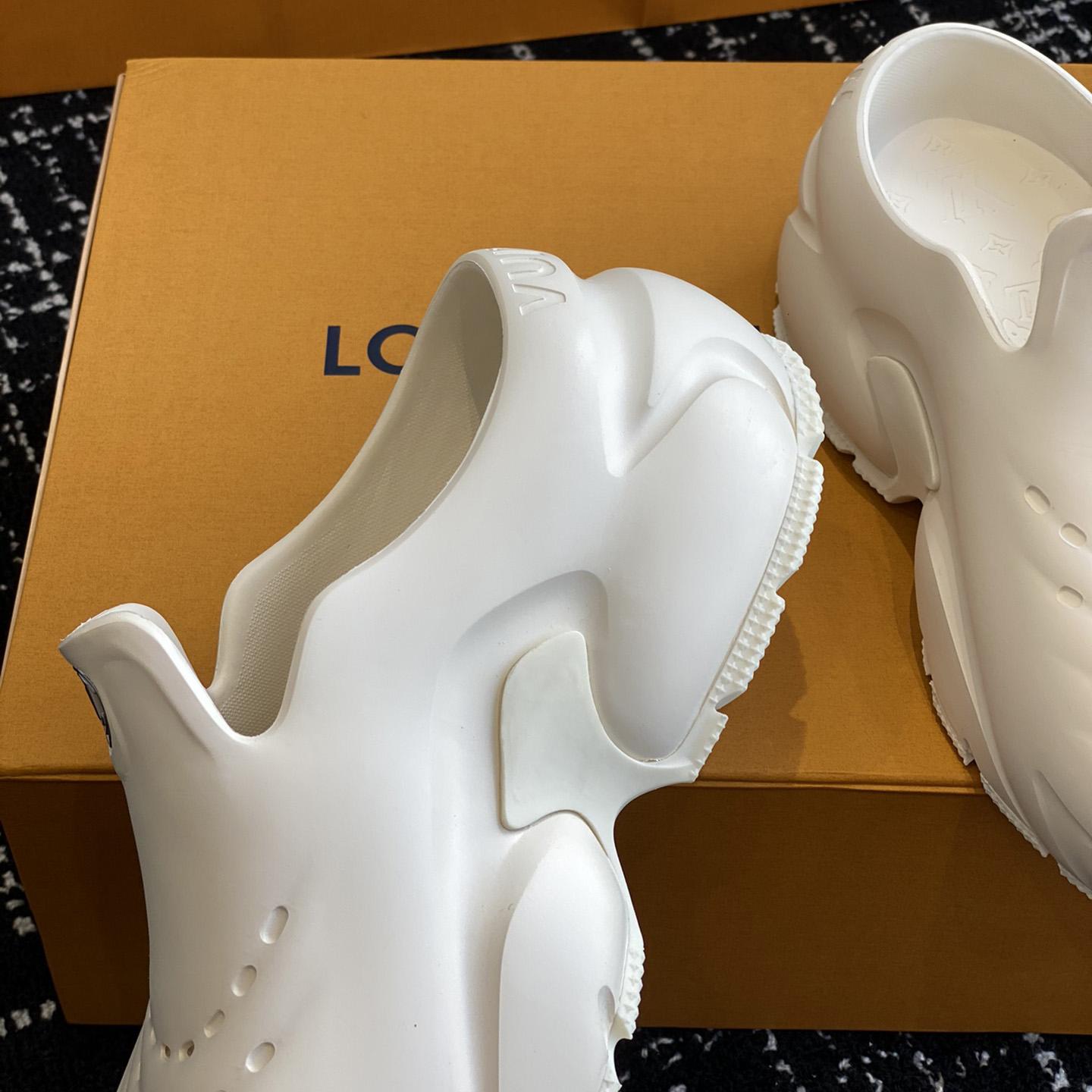 Louis Vuitton LV Shark Clog    - DesignerGu