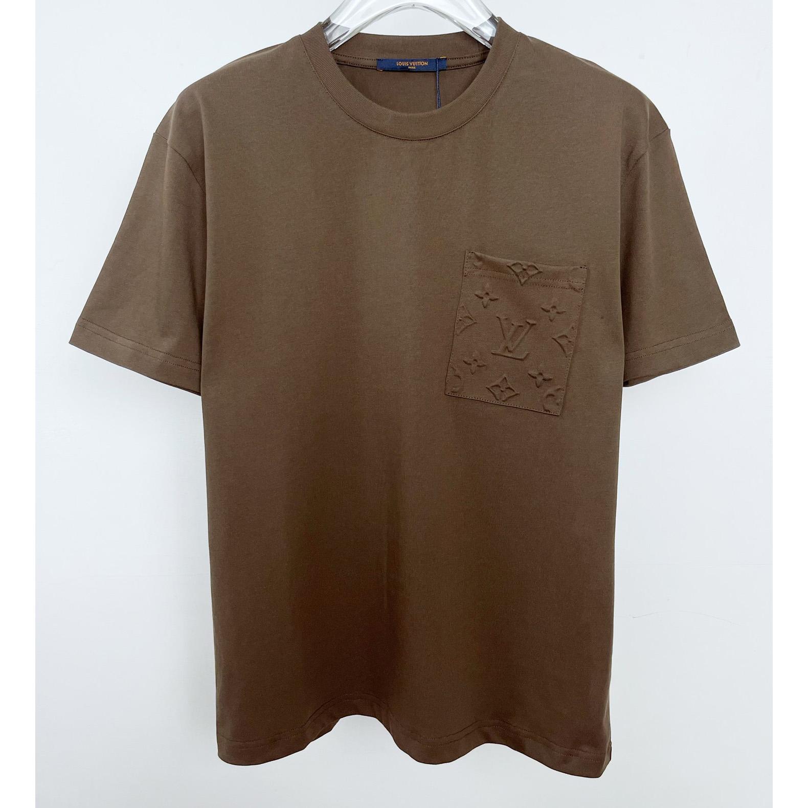 Louis Vuitton Signature 3D Pocket Monogram T-Shirt    - DesignerGu