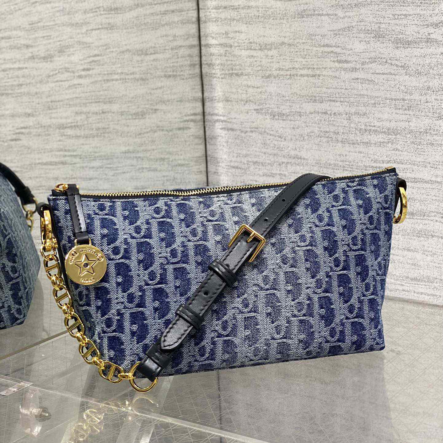 Dior Diorstar Hobo Bag With Chain - DesignerGu