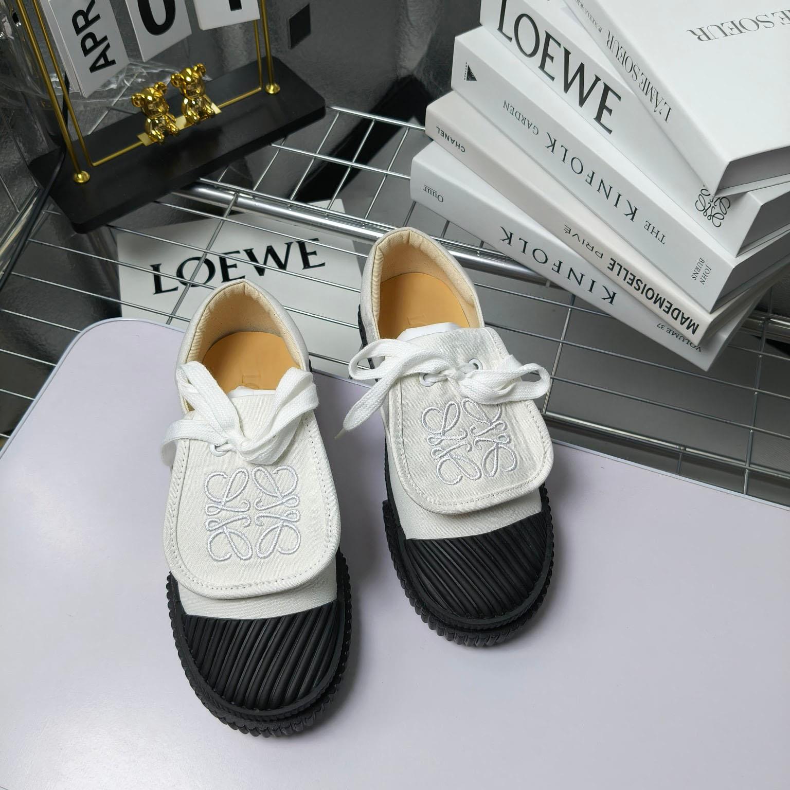 Loewe Anagram Embroidered Flap Low-Top Sneakers - DesignerGu