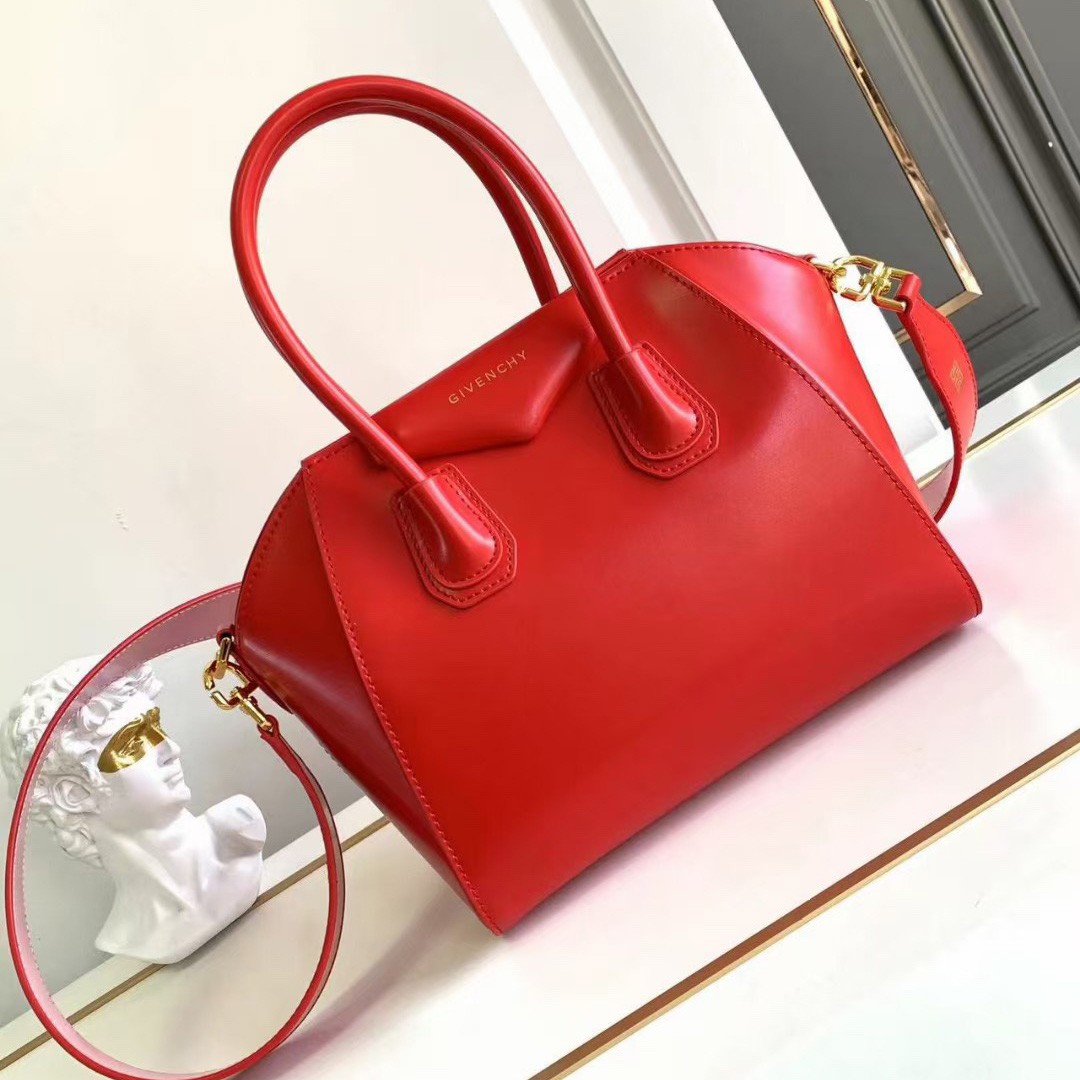 Givenchy Shiny Lord Calfskin Small Antigona Medium Red (22*27*13cm) - DesignerGu
