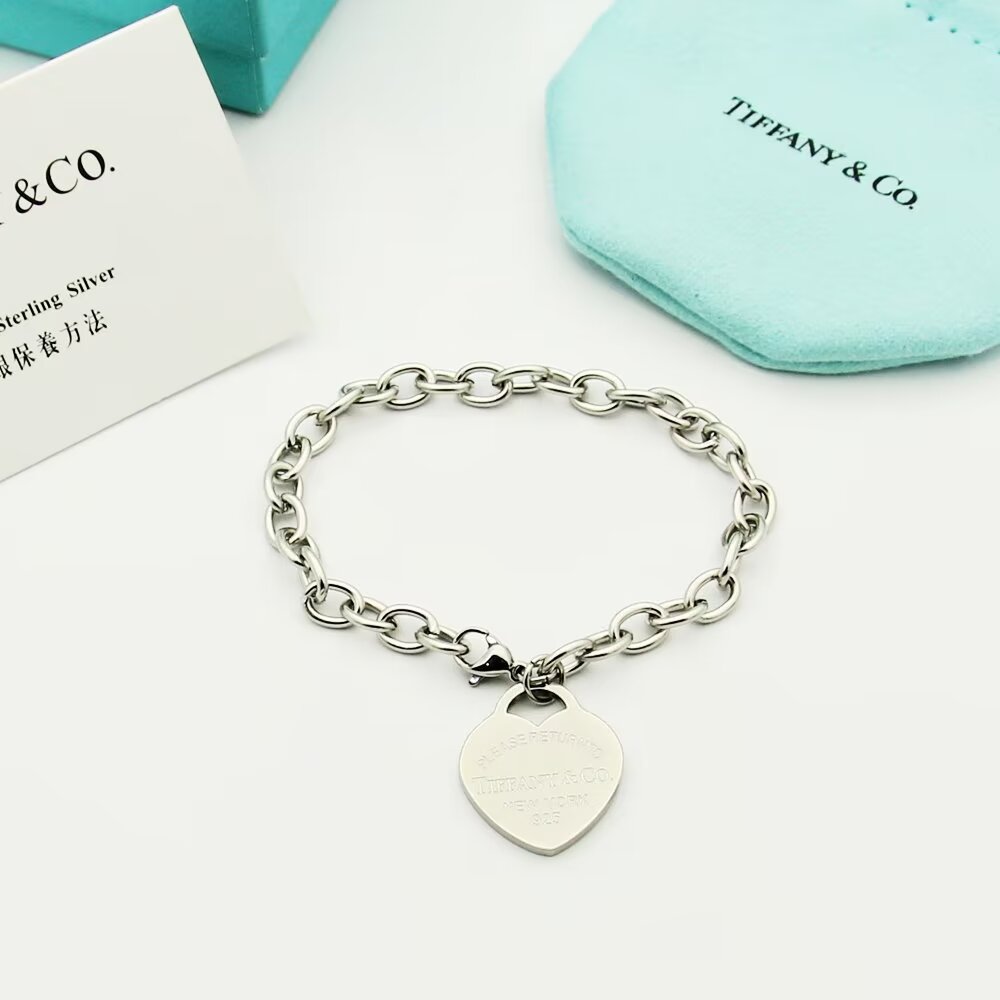 Tiffany & Co. Heart Tag Bracelet - DesignerGu