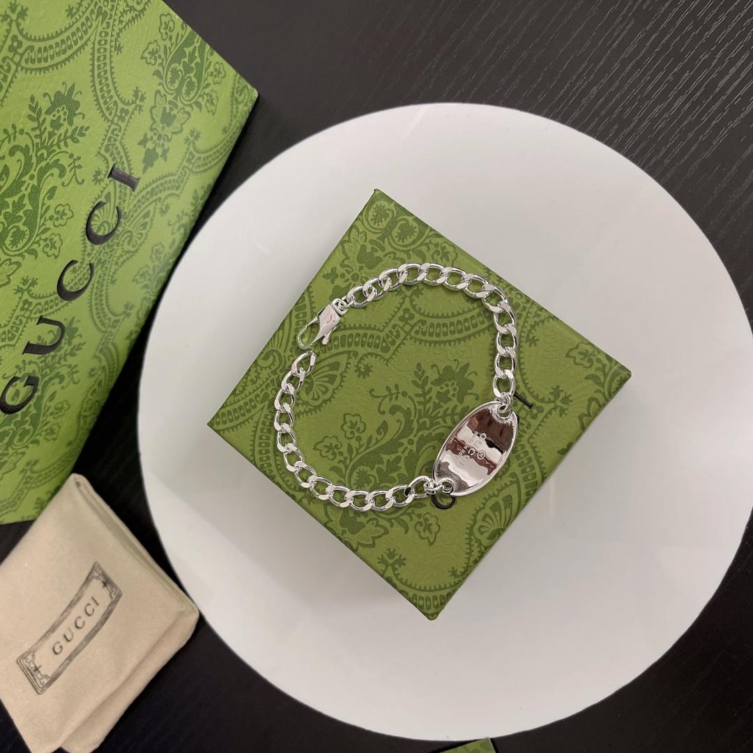 Gucci Trademark Chain Bracelet With Tag  - DesignerGu