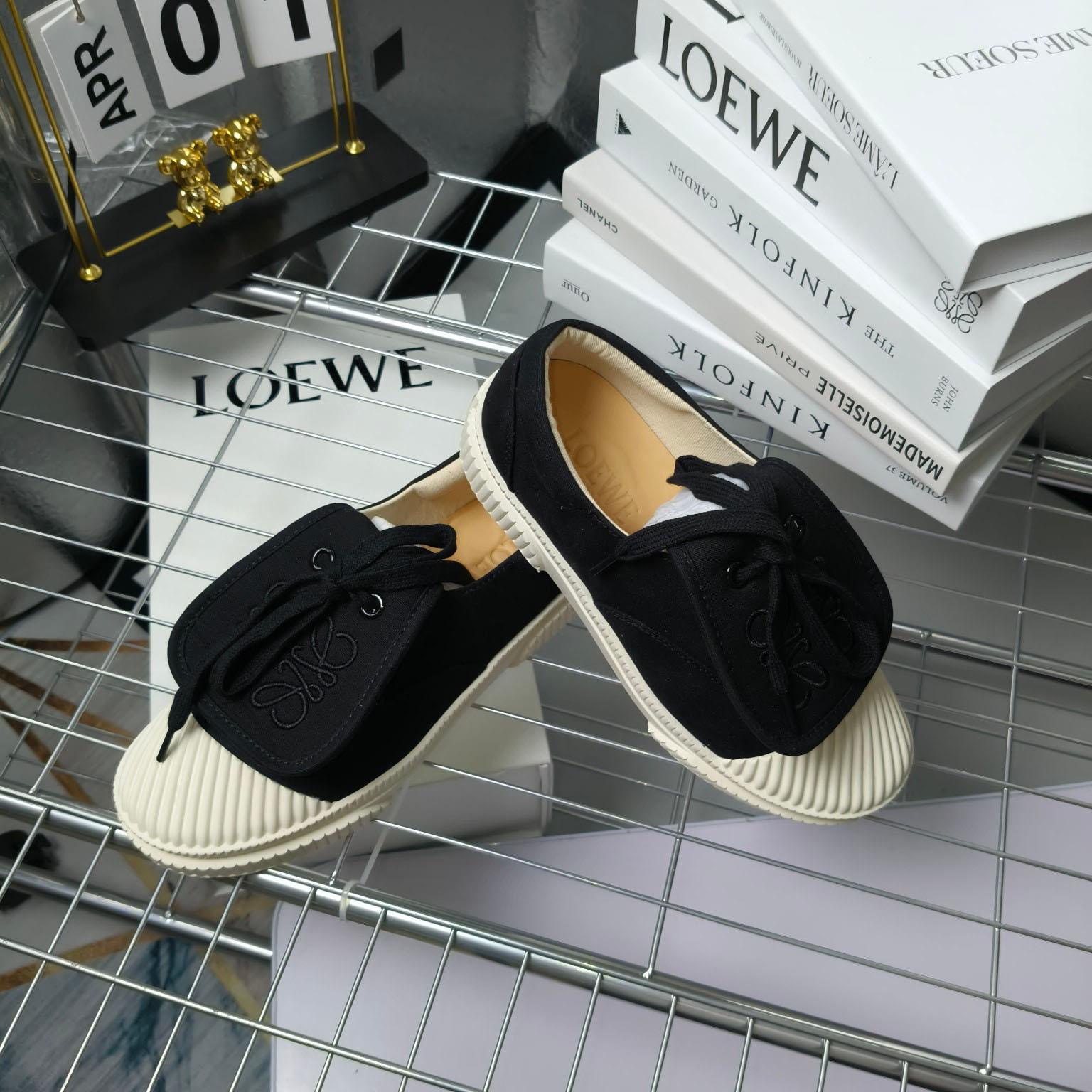 Loewe Anagram Embroidered Flap Low-Top Sneakers - DesignerGu