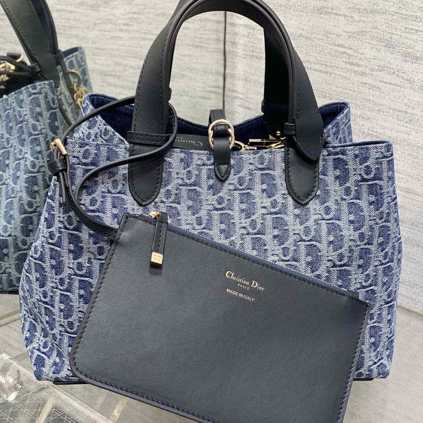 Dior Medium Dior Toujours Bag - DesignerGu