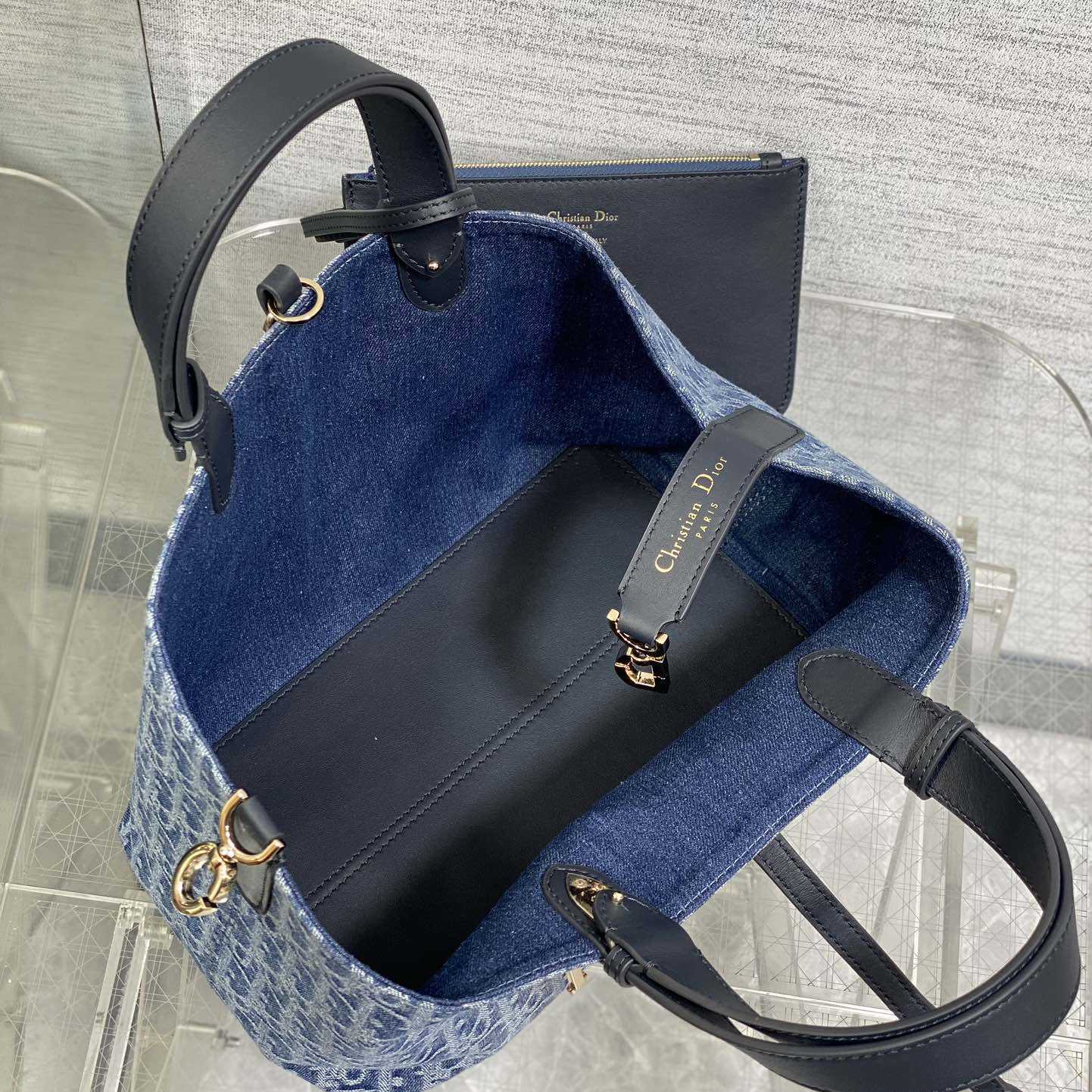 Dior Medium Dior Toujours Bag - DesignerGu