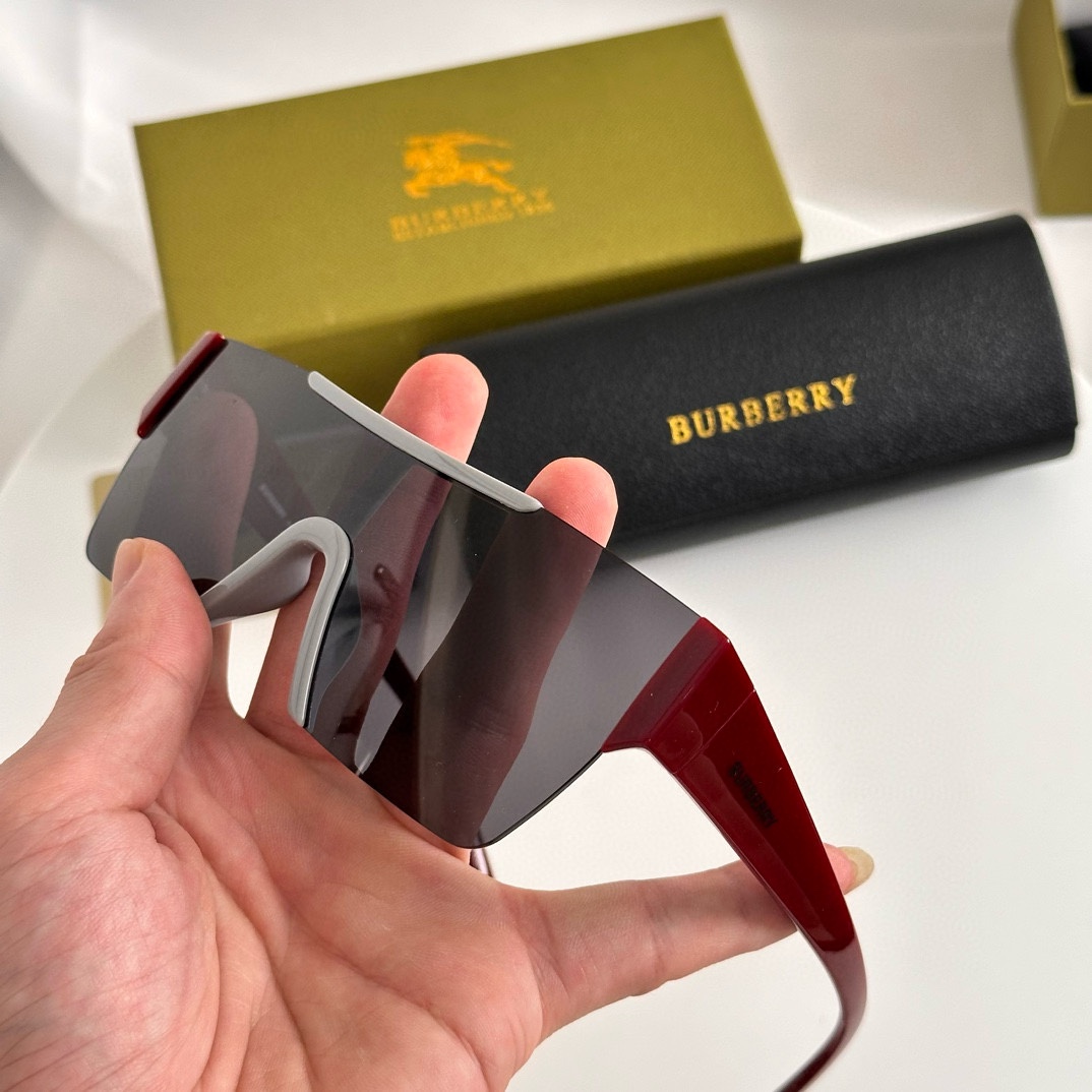 Burberry BE4291 Sunglasses   - DesignerGu