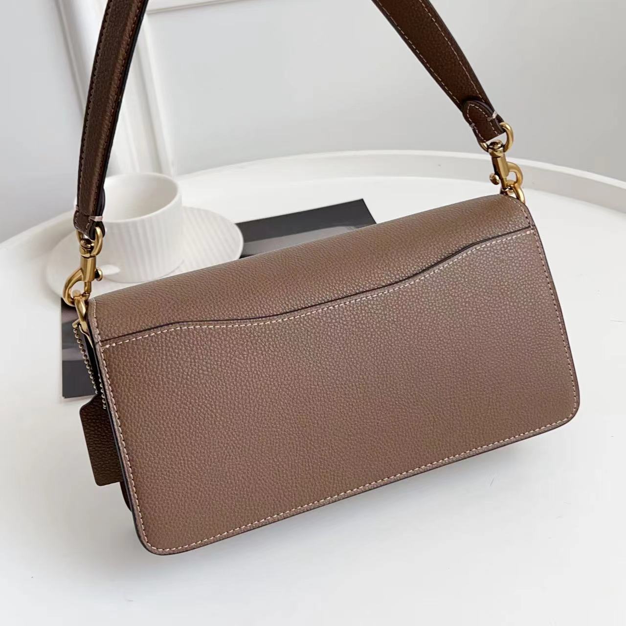 Coach Tabby Shoulder Bag 26  (26*15*7.5cm) - DesignerGu