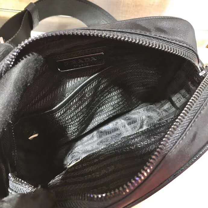 Prada Shoulder Bag ( 20-16-5cm) - DesignerGu