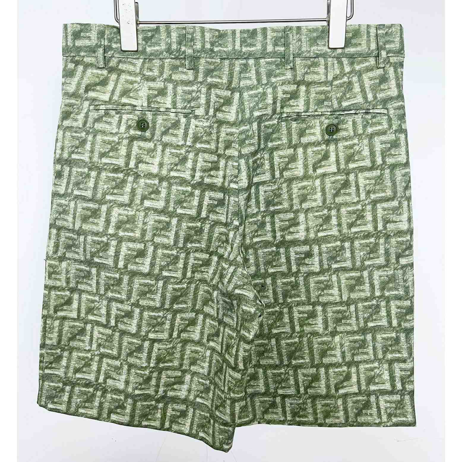 Fendi Short Trousers In Green FF Linen - DesignerGu