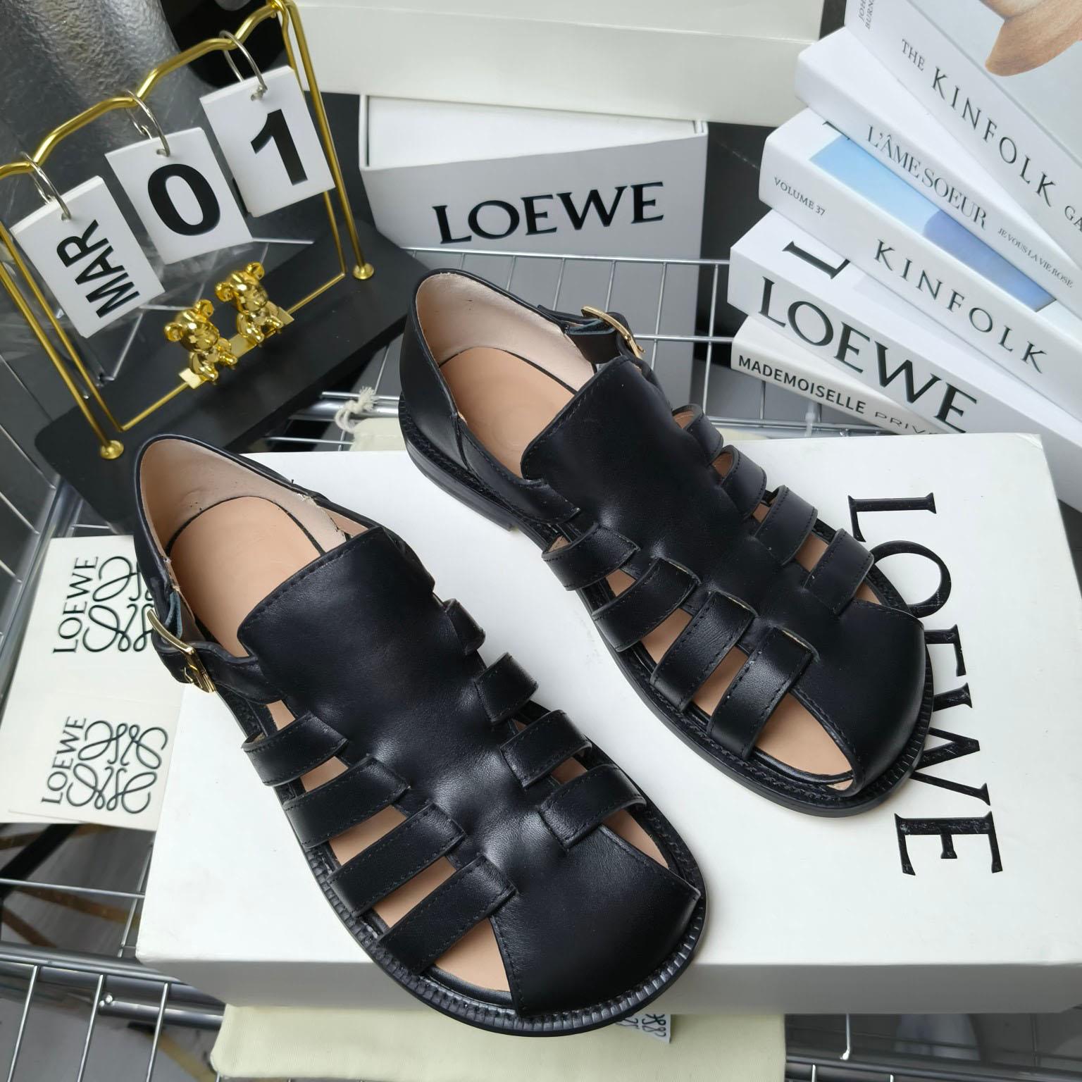 Loewe Campo Sandal In Waxed Calfskin - DesignerGu