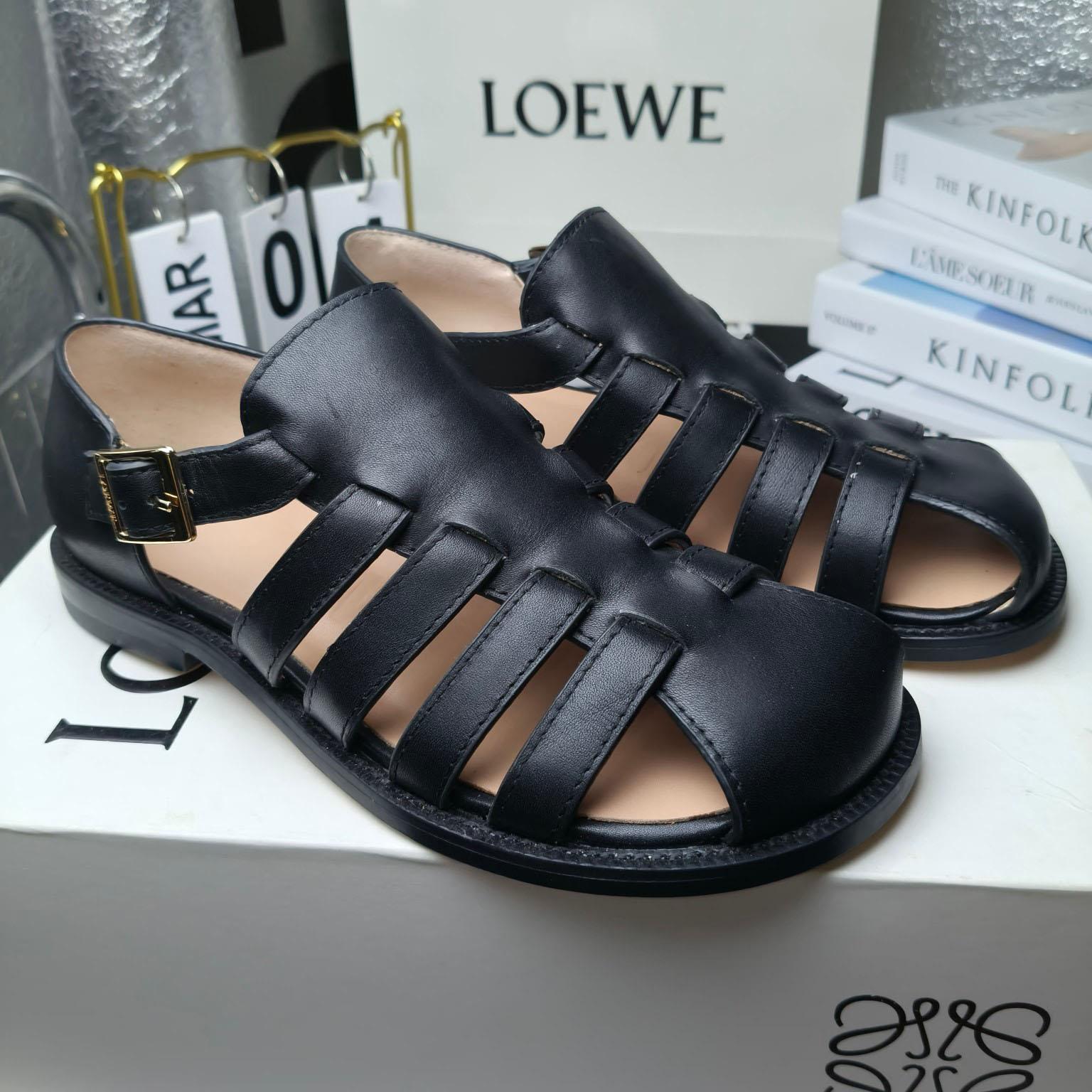 Loewe Campo Sandal In Waxed Calfskin - DesignerGu