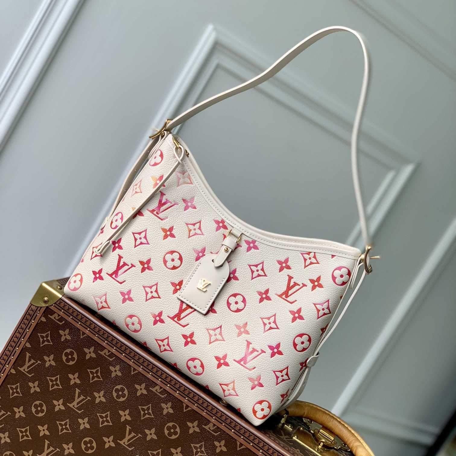 Louis Vuitton CarryAll PM   M24652 - DesignerGu