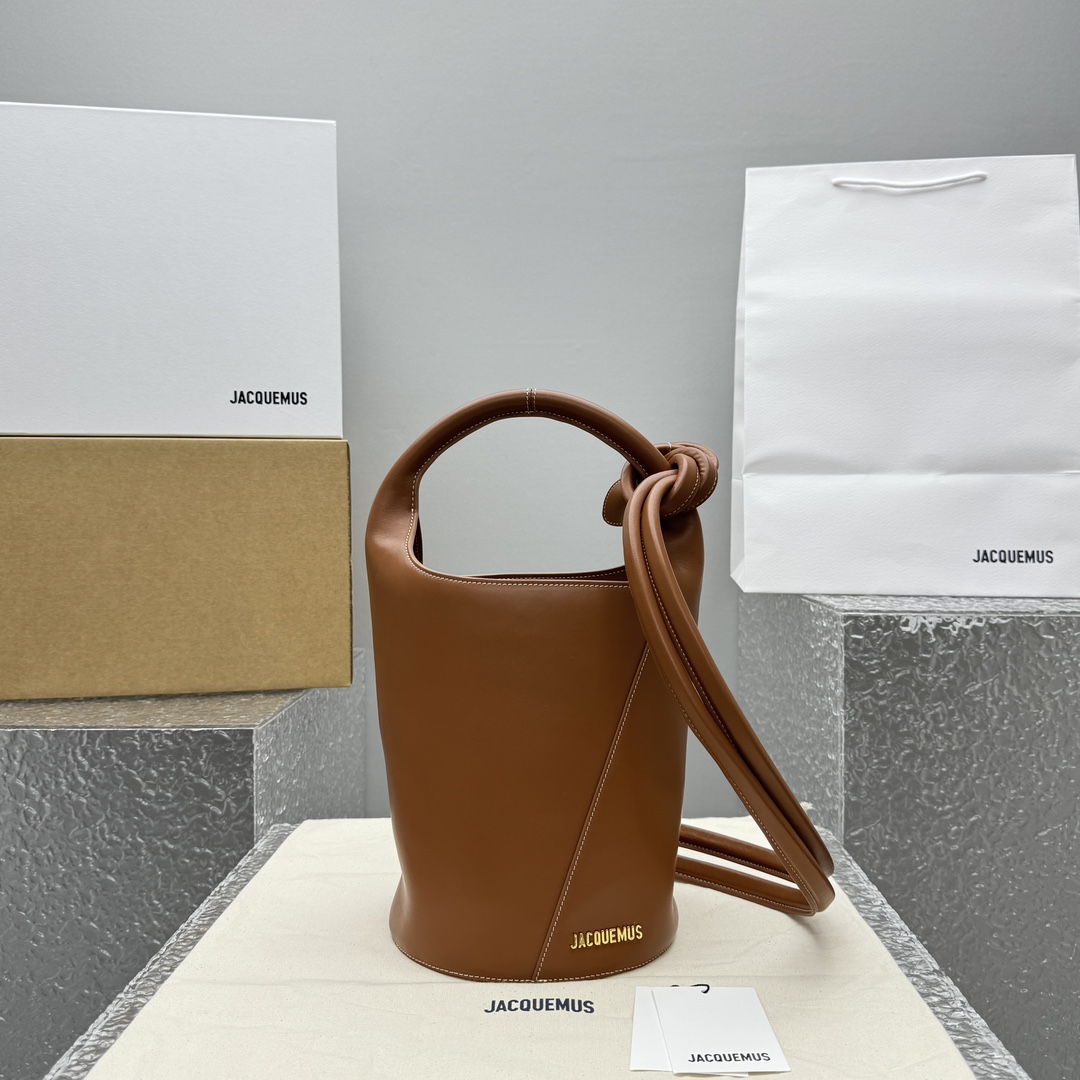 Jacquemus Le petit Tourni Mini Knotted Bucket Bag - DesignerGu