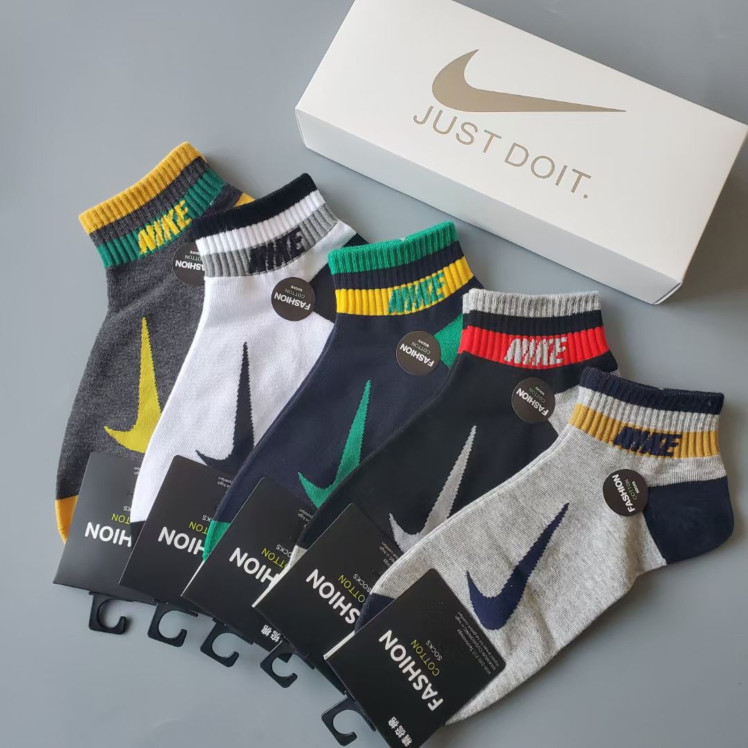 Nike Socks /Box - DesignerGu