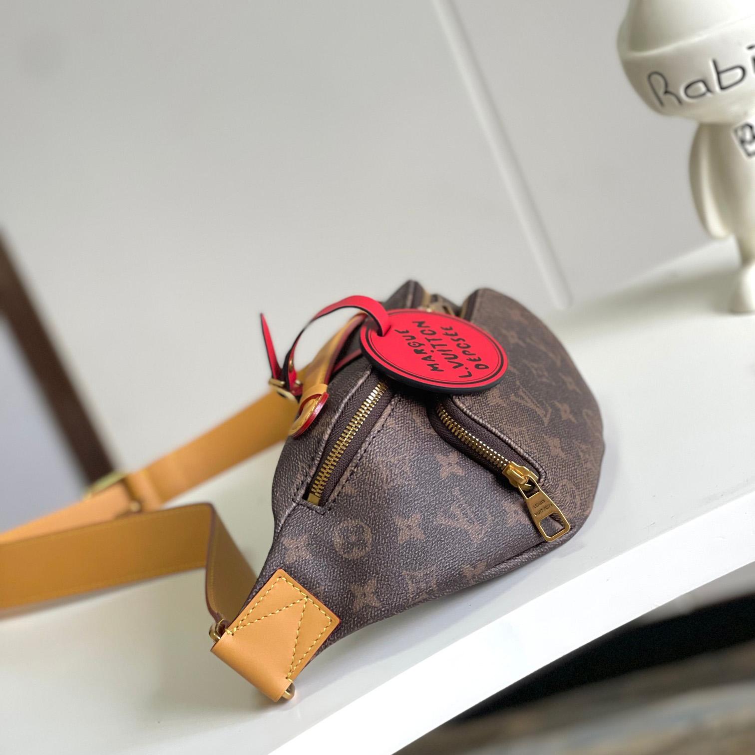 Louis Vuitton Rush Bumbag  M11539 - DesignerGu