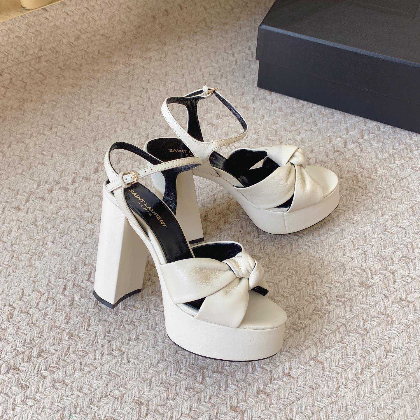 Saint Laurent Bianca Platform Sandals In Smooth Leather - DesignerGu