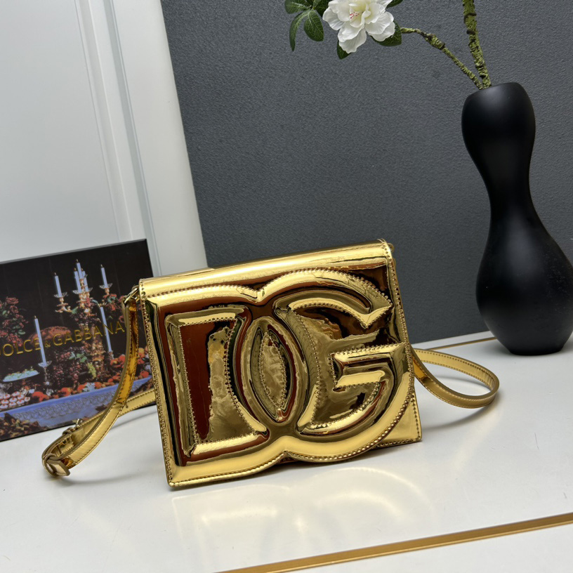 Dolce & Gabbana Metallic Logo Bag  (16*20*5.5cm) - DesignerGu