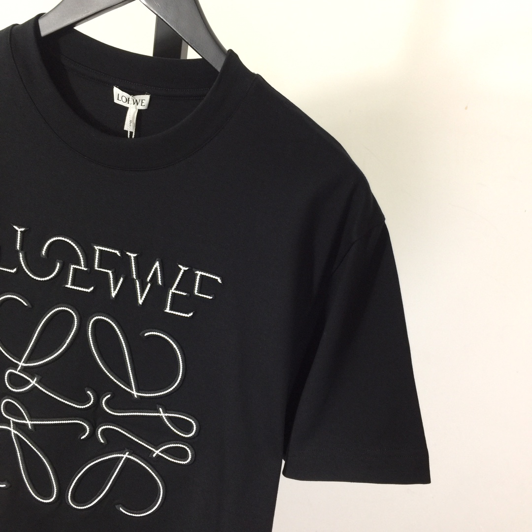 Loewe Anagram T-shirt In Cotton - DesignerGu