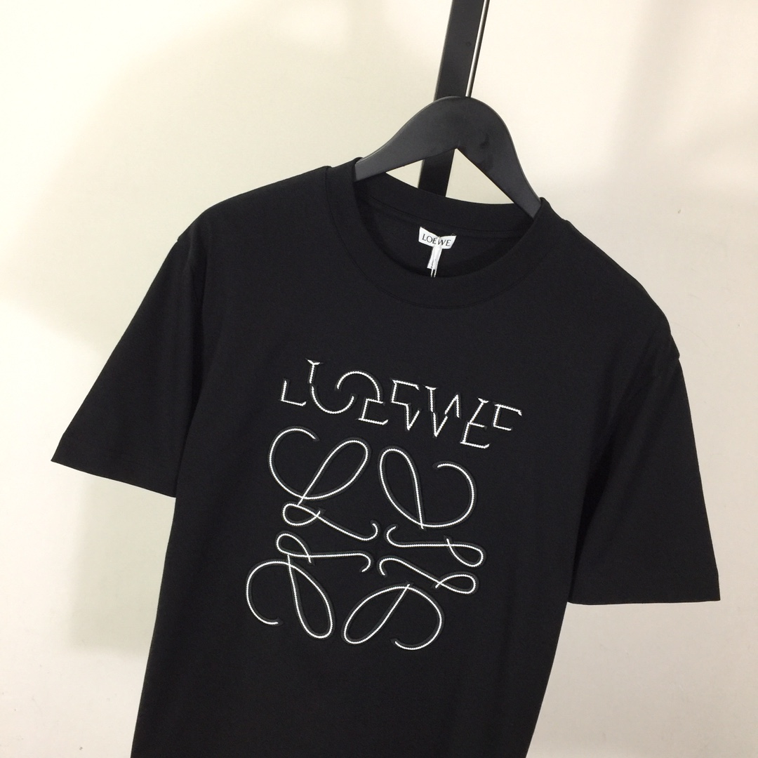 Loewe Anagram T-shirt In Cotton - DesignerGu