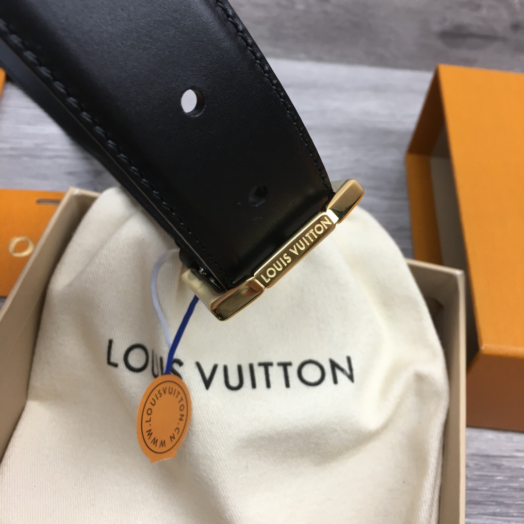 Louis Vuitton 35mm Leather Belt - DesignerGu