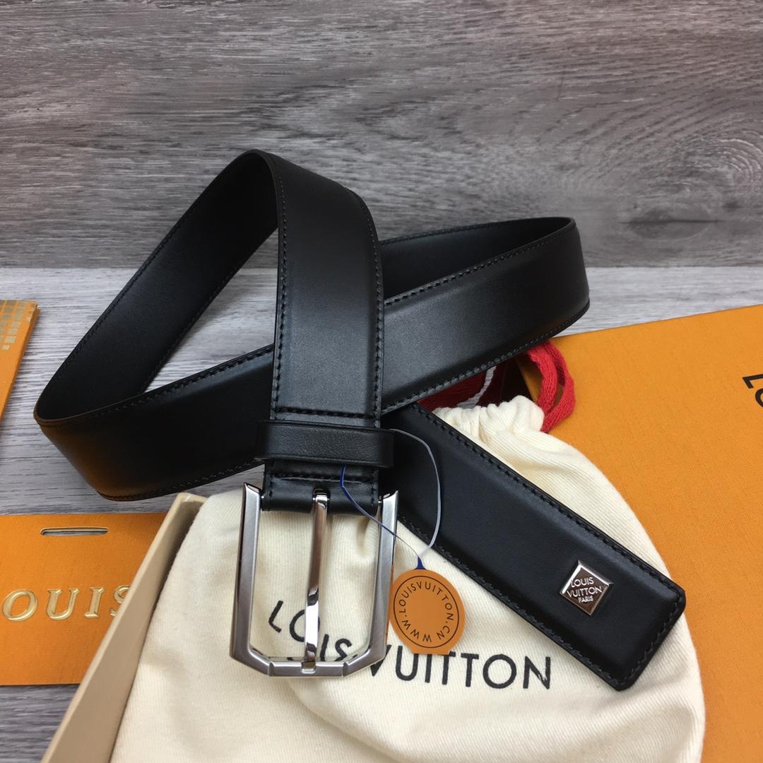 Louis Vuitton 35mm Leather Belt - DesignerGu