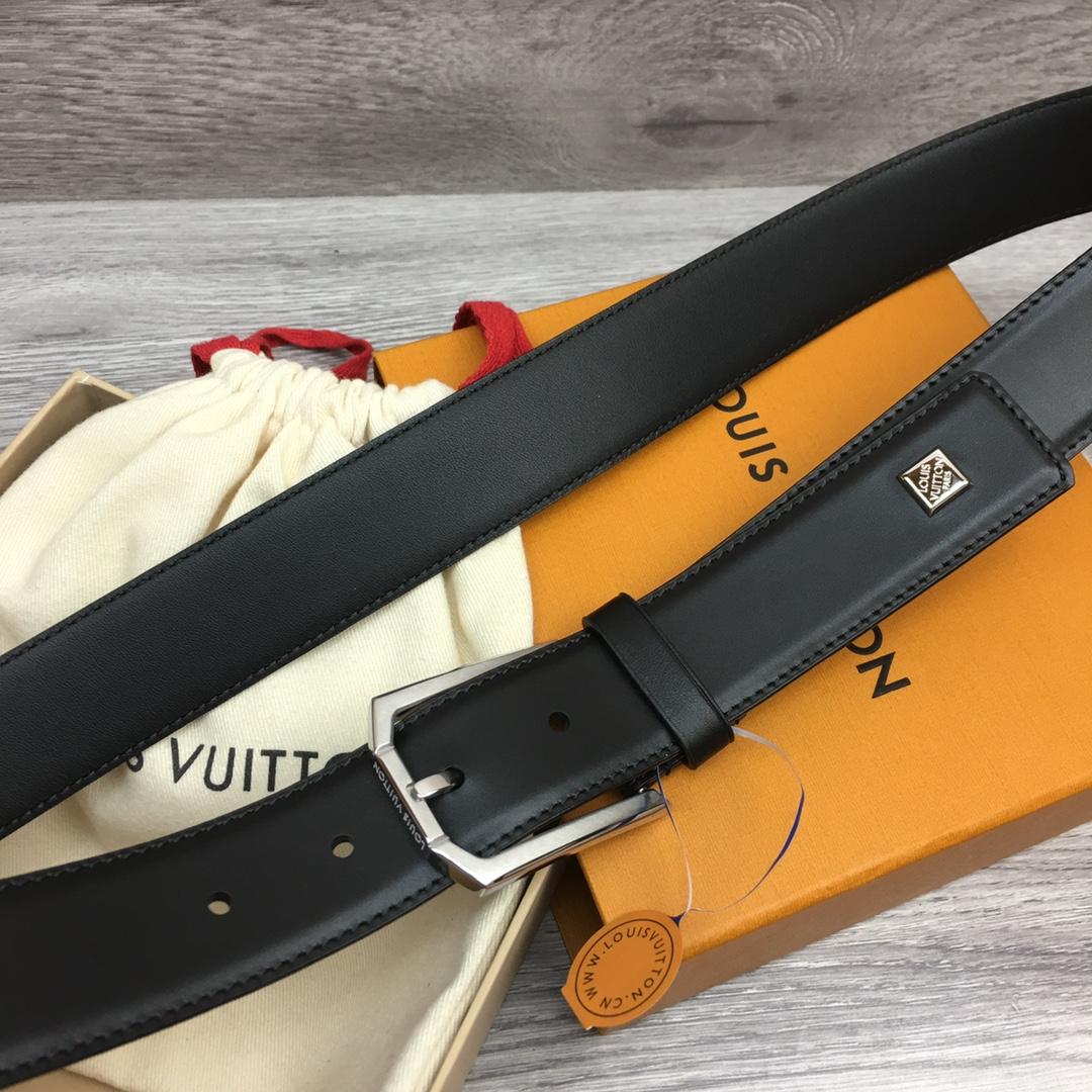 Louis Vuitton 35mm Leather Belt - DesignerGu