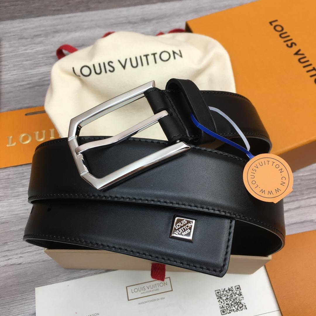 Louis Vuitton 35mm Leather Belt - DesignerGu