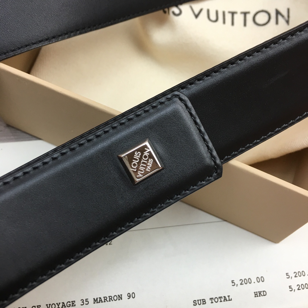 Louis Vuitton 35mm Leather Belt - DesignerGu