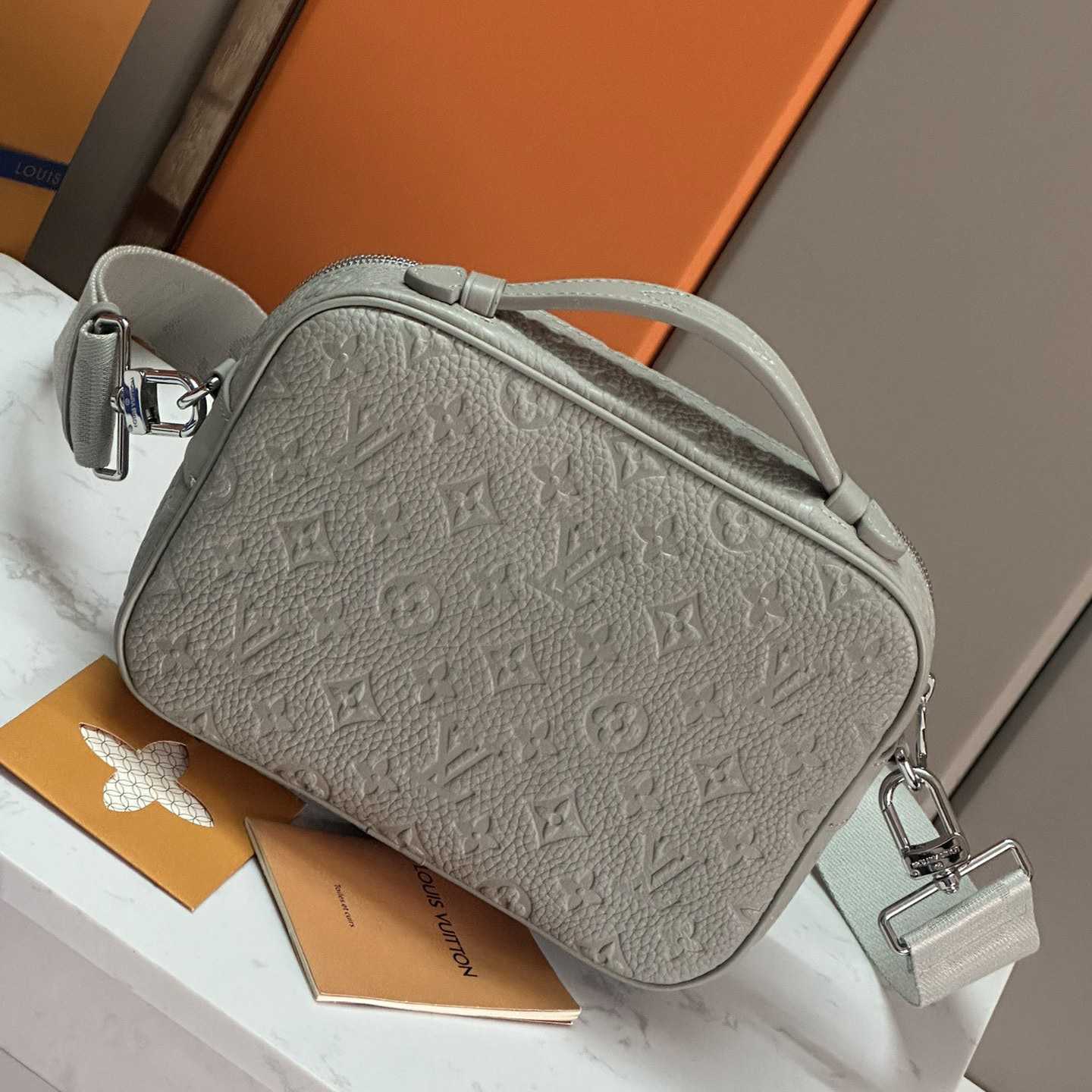 Louis Vuitton S-Lock Messenger  M23152 - DesignerGu