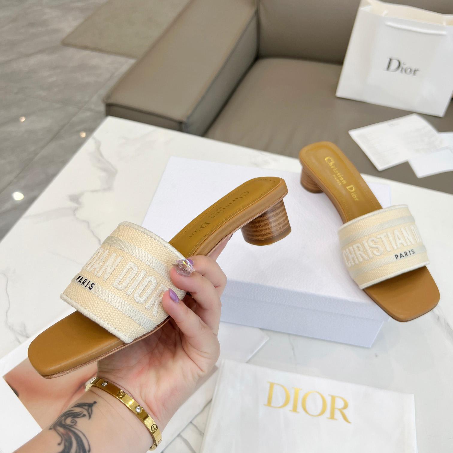 Dior Dioriviera Dway Heeled Slide - DesignerGu