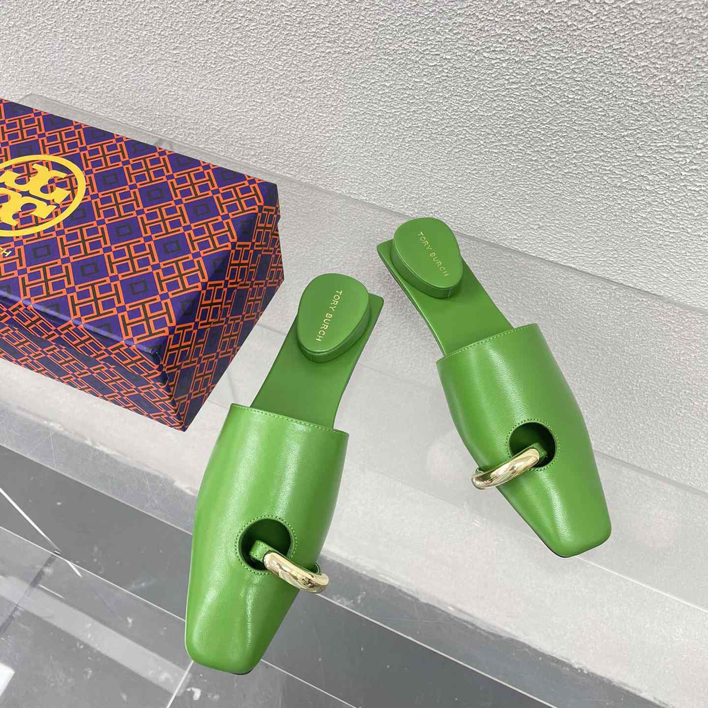 Tory Burch Pierced Mule - DesignerGu