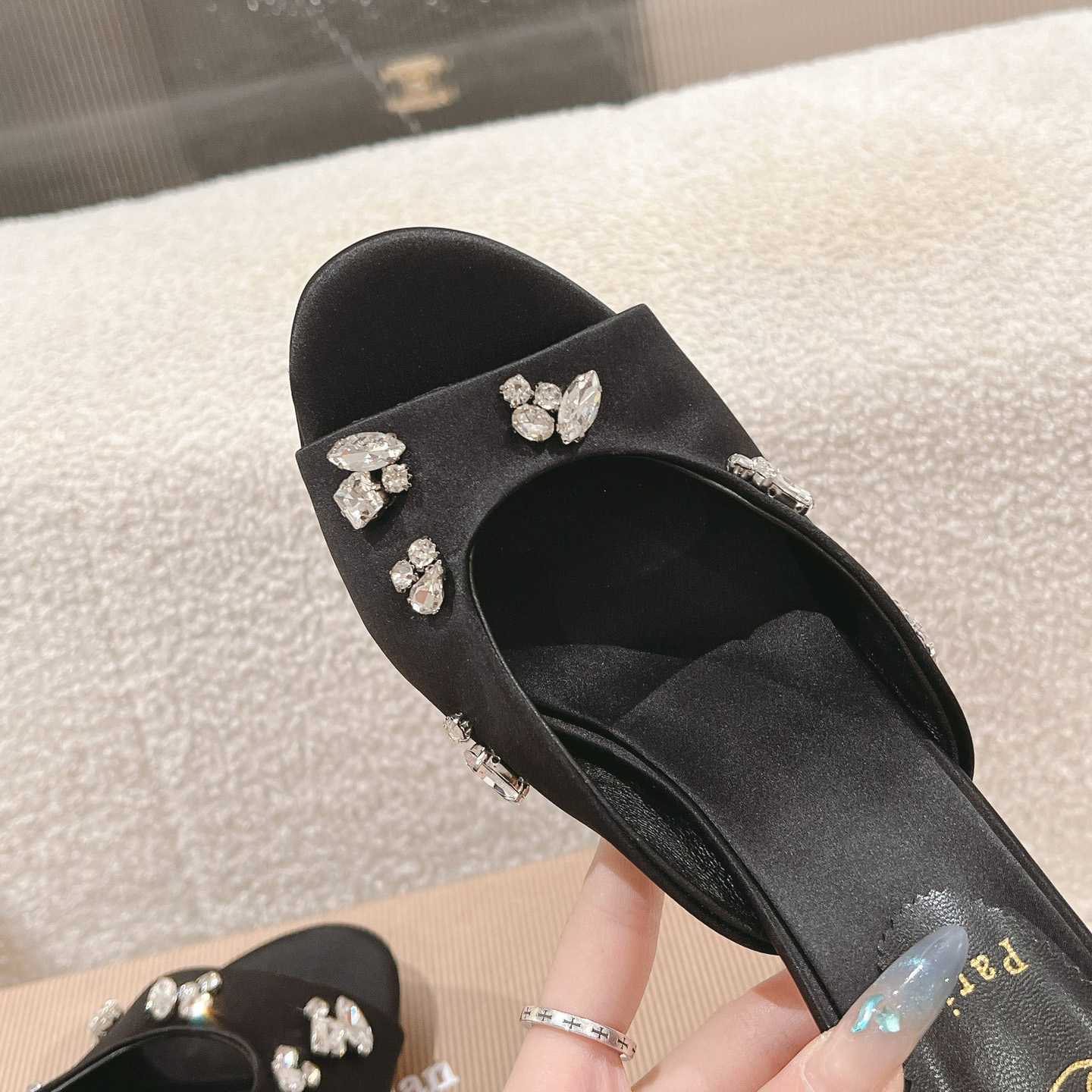 Christian Louboutin Degraqueen 85mm Satin Mules - DesignerGu