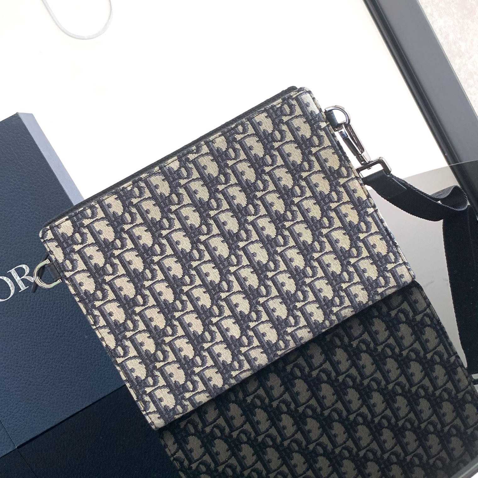 Dior A5 Triangle Pouch - DesignerGu