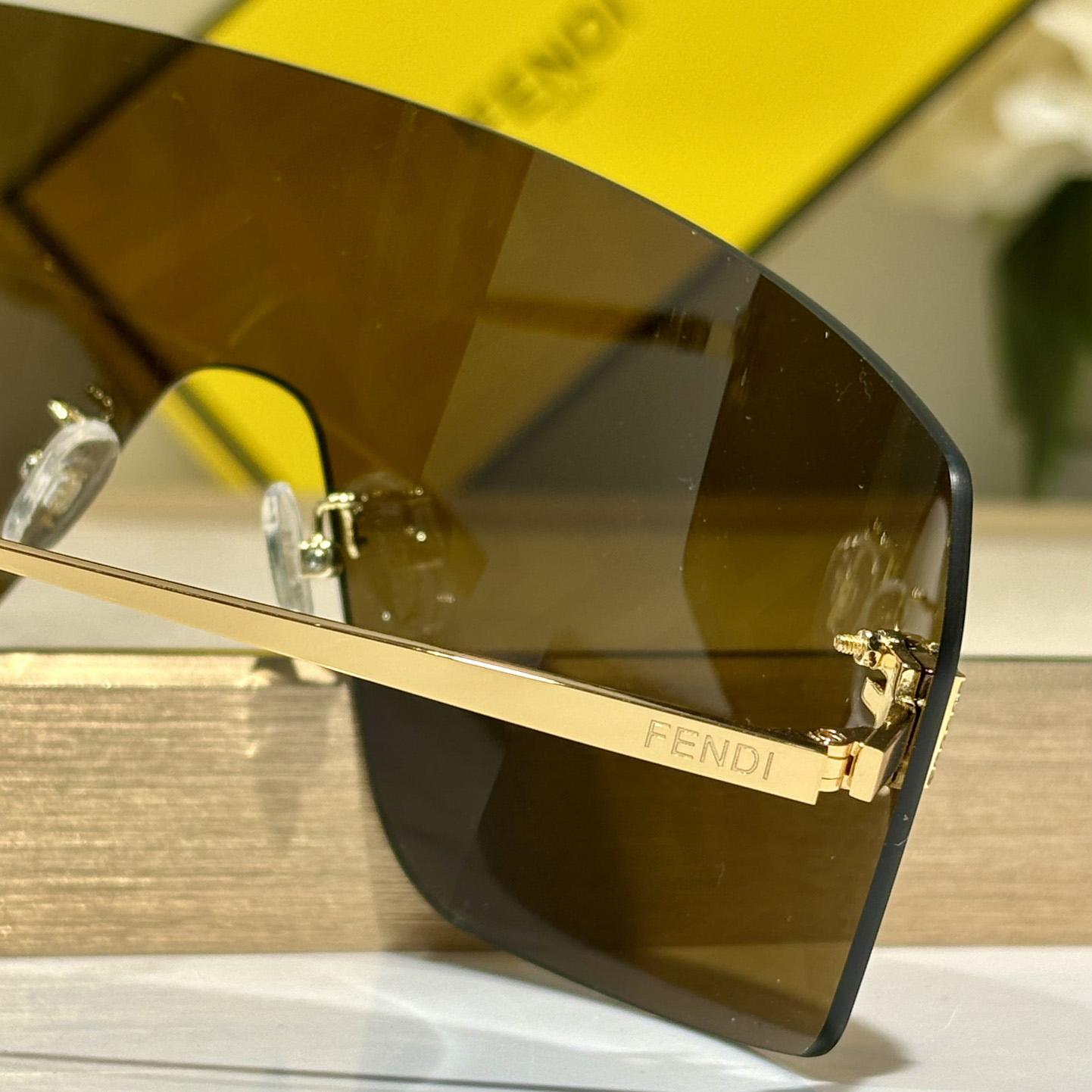 Fendi First Crystal Sunglasses    FE4121U - DesignerGu