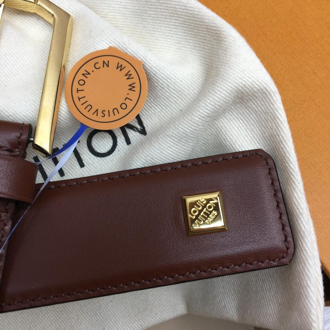 Louis Vuitton 35mm Leather Belt - DesignerGu