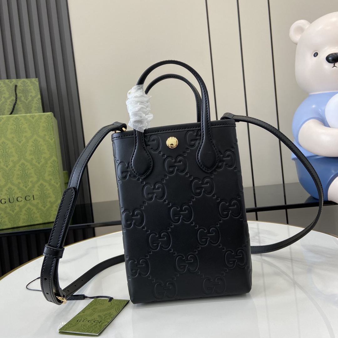 Gucci GG Super Mini Bag With Strap - DesignerGu