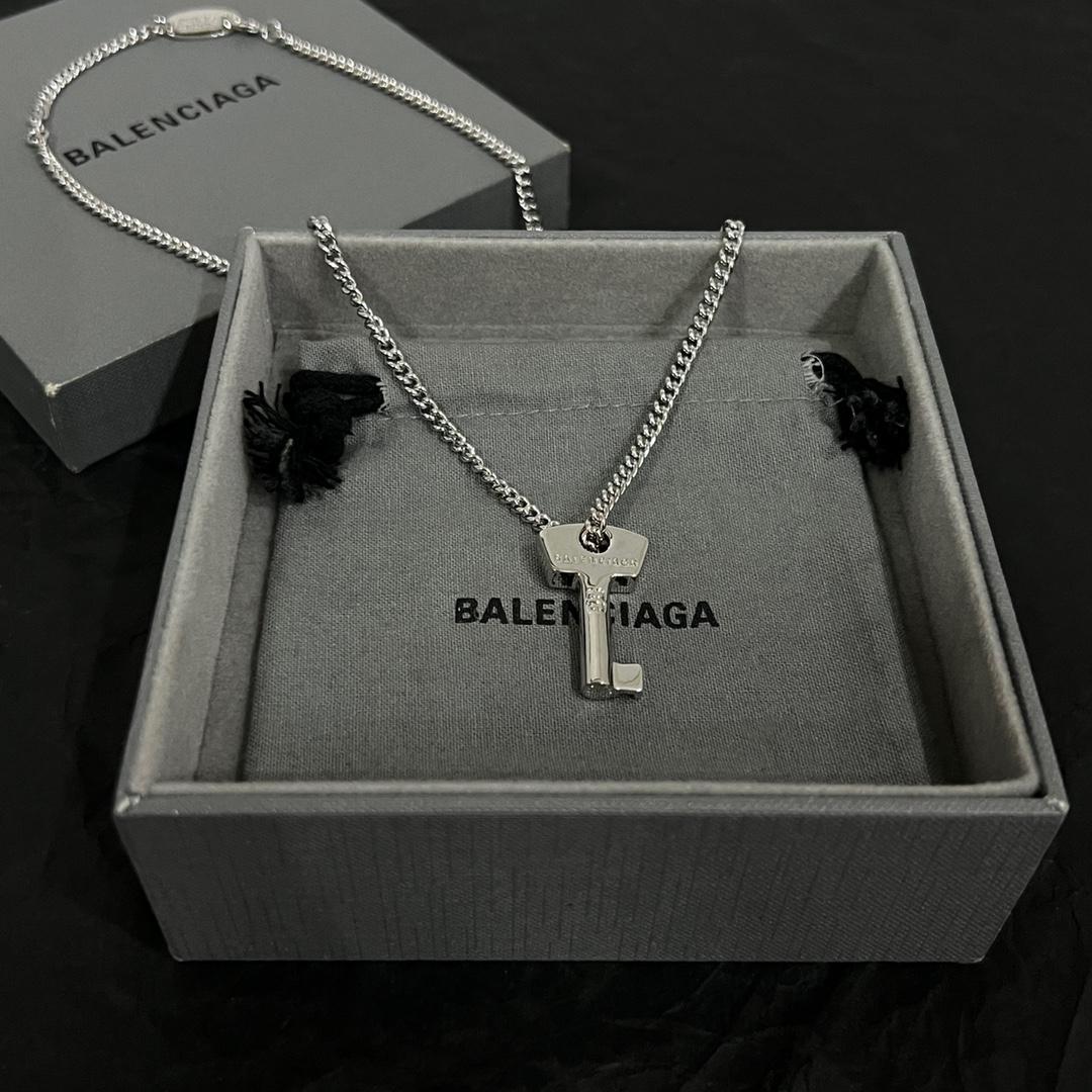 Balenciaga Amour Key Necklace  - DesignerGu