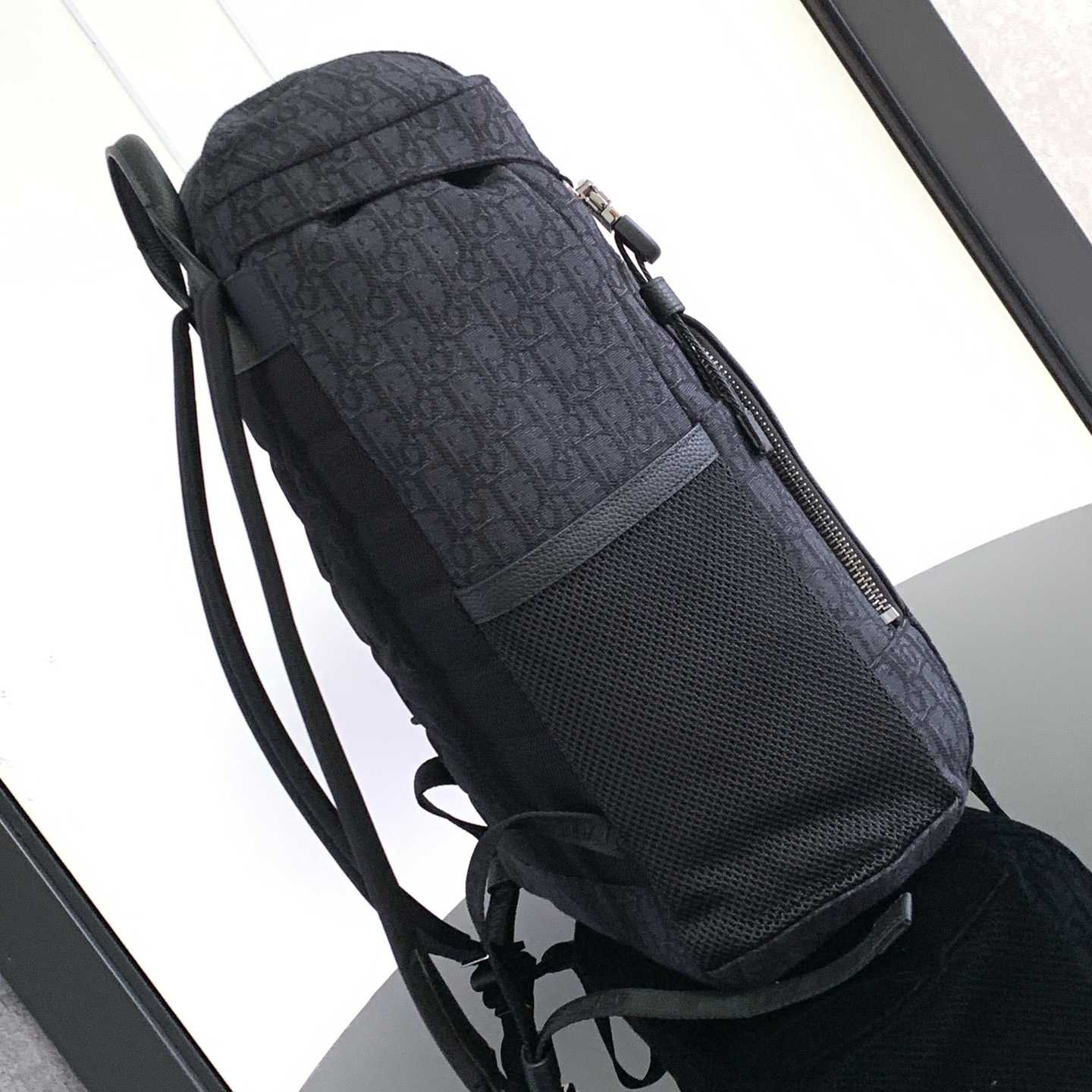 Dior 8 Backpack With Flap - DesignerGu