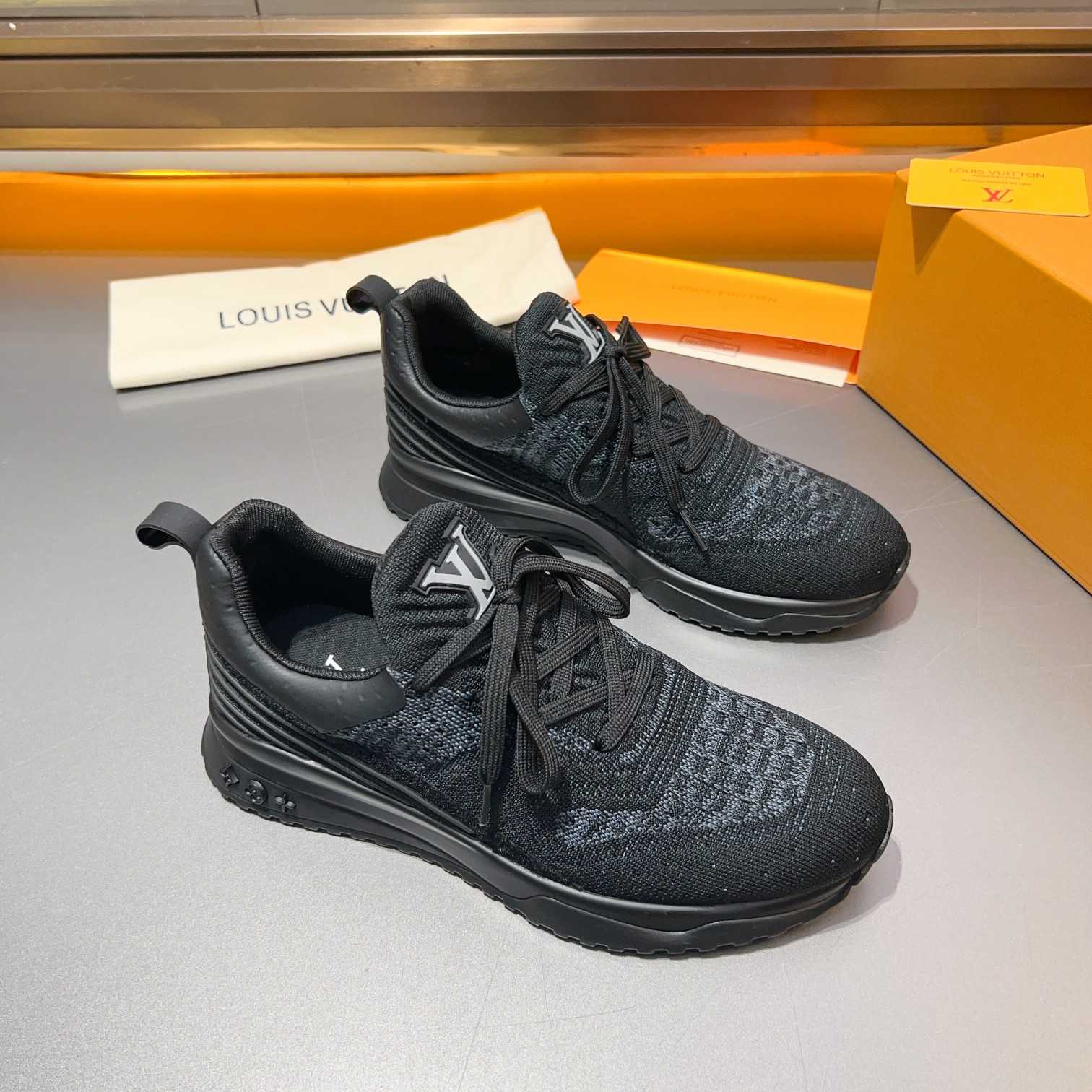 Louis Vuitton VNR Sneaker   - DesignerGu