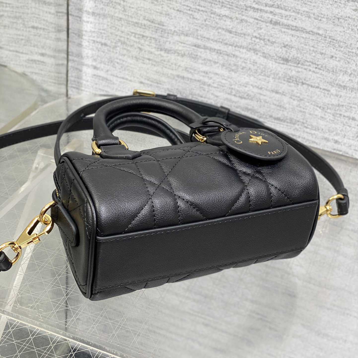 Dior Groove 16 Mini Bag - DesignerGu