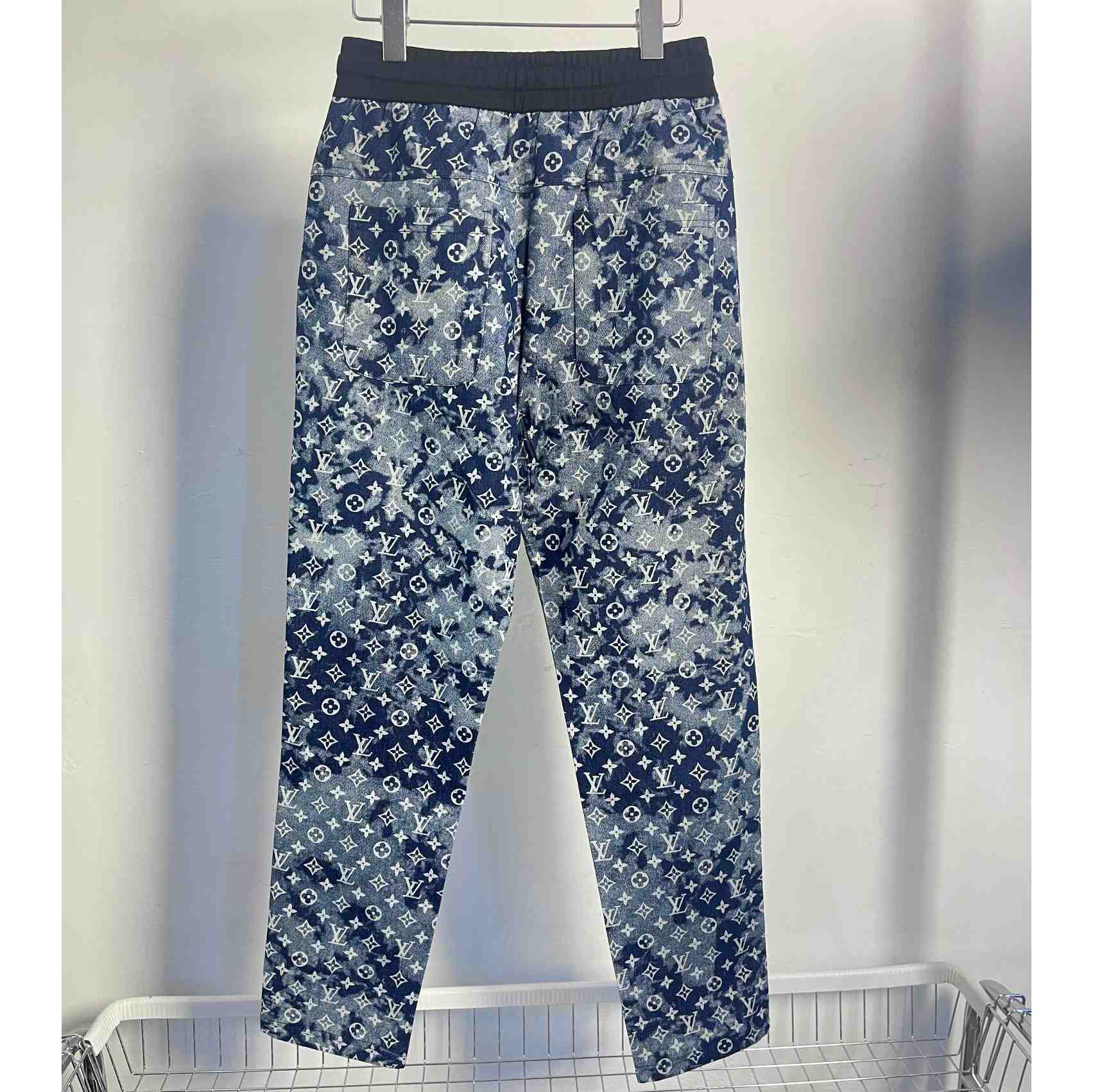 Louis Vuitton Monogram Trackpants    - DesignerGu