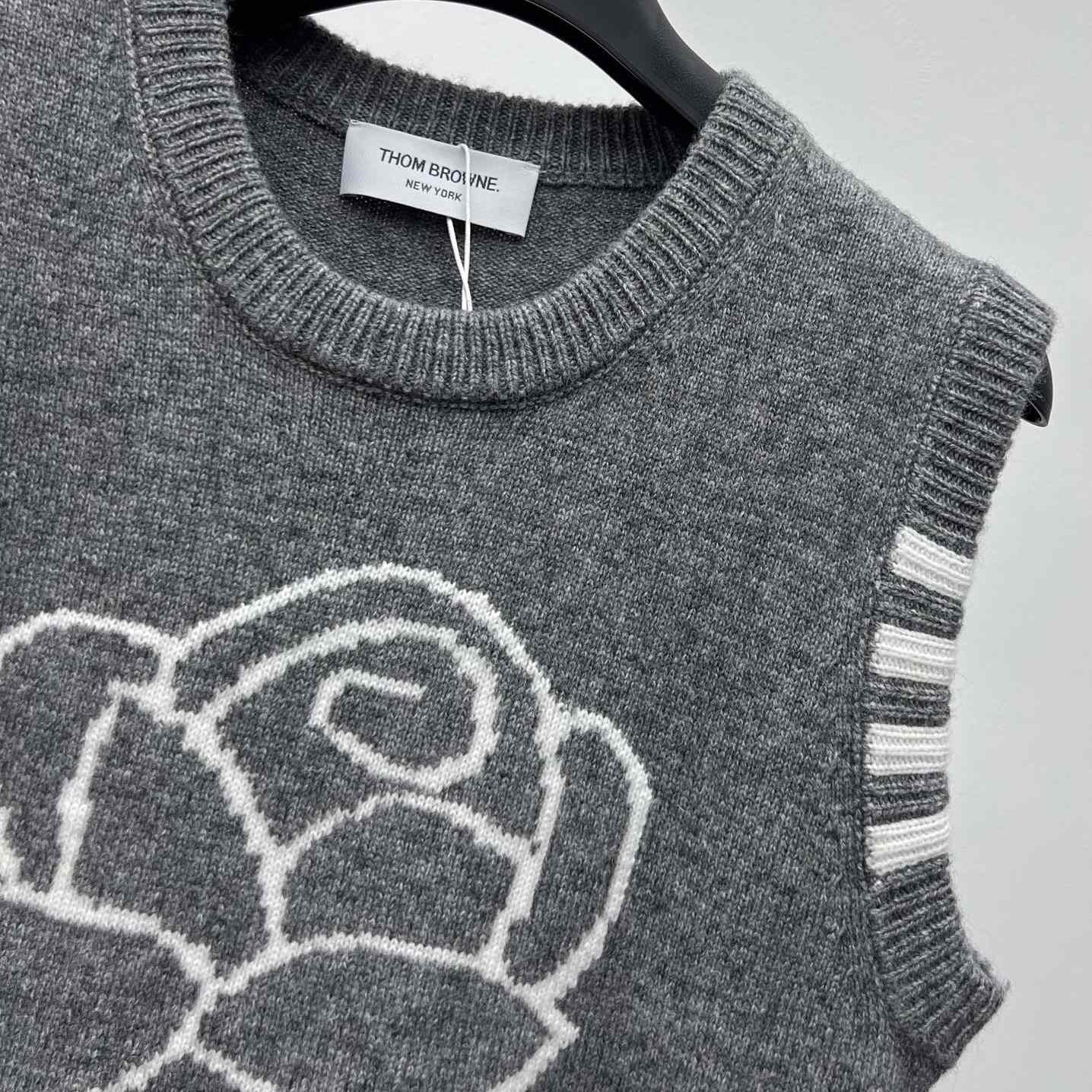 Thom Browne Merino Wool 4-Bar Rose Icon Shell Top - DesignerGu